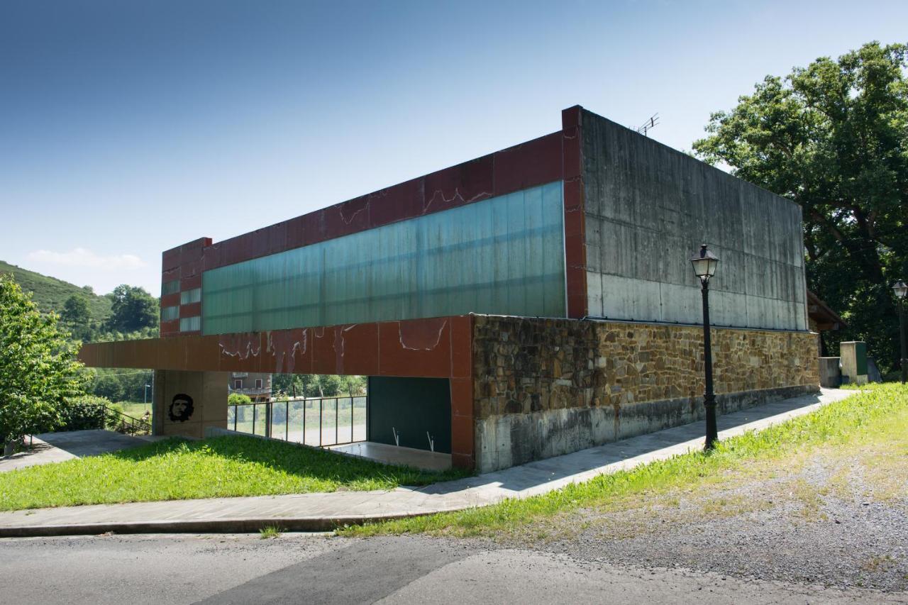 Estudios Ermitabarri Zeberio Exteriér fotografie
